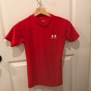 Boys under armor top size large
